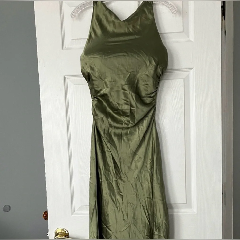 NEW Reformation Casette Silk Maxi Dress Artichoke Green Size 4 - Picture 9 of 11